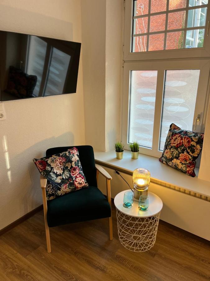 Zentrales Apartment Am Hafen Inklusive Netflix! Эмден Экстерьер фото
