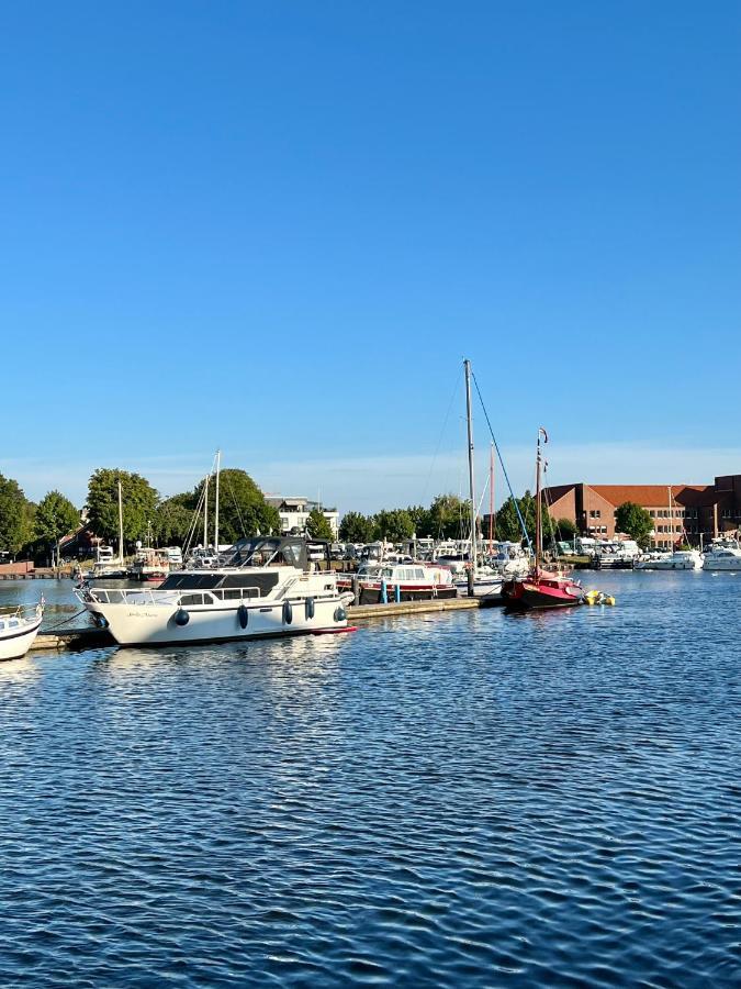 Zentrales Apartment Am Hafen Inklusive Netflix! Эмден Экстерьер фото